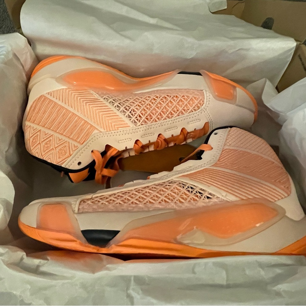 Nike Women's Sneakers - Peach and Orange